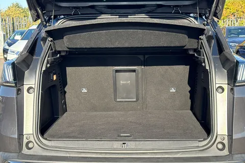 DG71HGZ PEUGEOT 3008 1.6 13.2kWh GT Premium e-EAT Euro 6 (s/s) 5dr Thumbnail #7