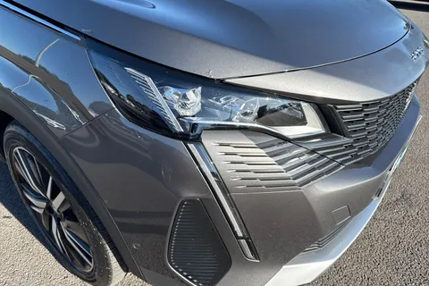 DG71HGZ PEUGEOT 3008 1.6 13.2kWh GT Premium e-EAT Euro 6 (s/s) 5dr Thumbnail #9