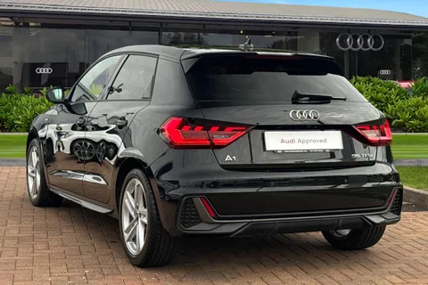 BK72UTV Audi A1 S line 35 TFSI 150 PS S tronic Thumbnail #2