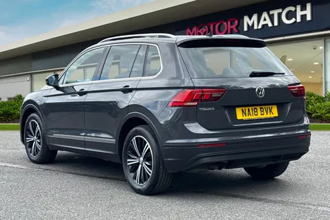 NA18BVK Volkswagen Tiguan 1.4 TSI SE Navigation Euro 6 (s/s) 5dr Thumbnail #3