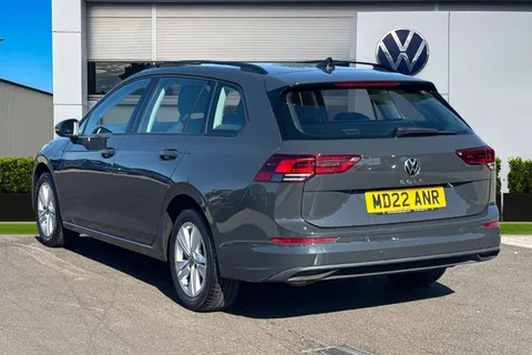 MD22ANR Volkswagen Golf 1.5 TSI Life 5dr Thumbnail #3