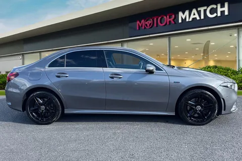 WF70TYC Mercedes-Benz A Class 1.3 A250e 15.6kWh AMG Line (Executive) 8G-DCT Euro 6 (s/s) 4dr Thumbnail #4