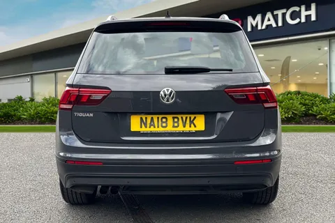 NA18BVK Volkswagen Tiguan 1.4 TSI SE Navigation Euro 6 (s/s) 5dr Thumbnail #5