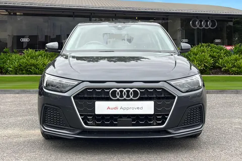 PJ71VXM Audi A1 Sport 25 TFSI  95 PS 5-speed Thumbnail #6