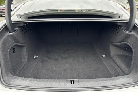 PF22WKO Audi A4 S line 35 TFSI 150 PS S tronic Thumbnail #7