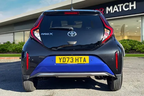 YD73HTA Toyota Aygo X 1.0 VVT-i Exclusive x-shift Euro 6 (s/s) 5dr Thumbnail #5