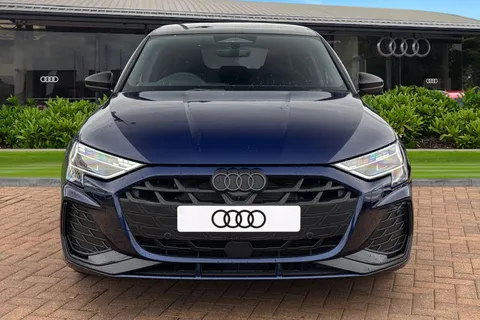 Audi A3 2.0 TDI Black Edition Sportback S Tronic Euro 6 (s/s) 5dr Thumbnail #6