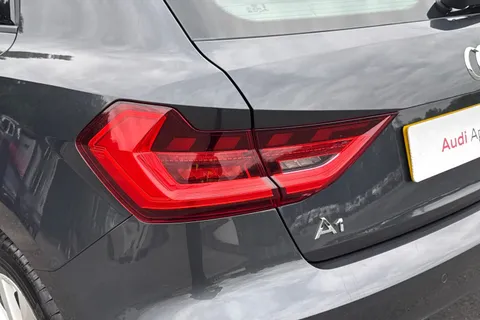 PJ71VXM Audi A1 Sport 25 TFSI  95 PS 5-speed Thumbnail #8