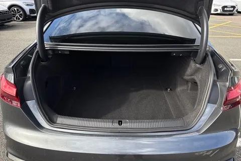 BG22HDV Audi A5 Coup- Black Edition 35 TFSI  150 PS S tronic Thumbnail #7