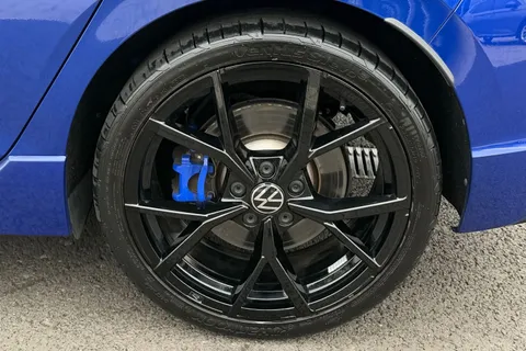 MK73OAV Volkswagen Golf 2.0 TSI 320 R 4Motion 5dr DSG **REAR SIDE AIRBAGS, 19' ESTORIL BLACK ALLOYS Thumbnail #10