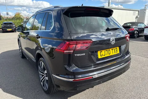 GJ70TXB Volkswagen Tiguan 2.0 TDI R-Line Tech Euro 6 (s/s) 5dr Thumbnail #8