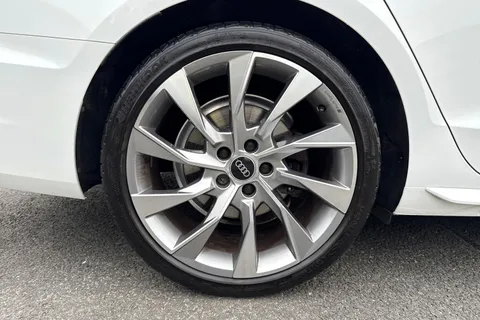 PF22WKO Audi A4 S line 35 TFSI 150 PS S tronic Thumbnail #11