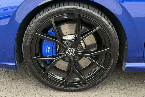 MK73OAV Volkswagen Golf 2.0 TSI 320 R 4Motion 5dr DSG **REAR SIDE AIRBAGS, 19' ESTORIL BLACK ALLOYS Thumbnail #11