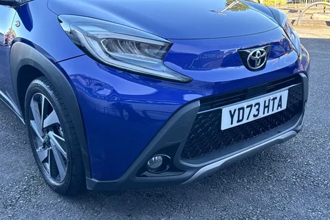 YD73HTA Toyota Aygo X 1.0 VVT-i Exclusive x-shift Euro 6 (s/s) 5dr Thumbnail #9