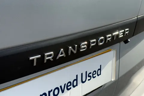 25 of 57 for VOLKSWAGEN TRANSPORTER 2.0 TDI 150 Commerce Plus Van