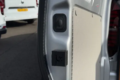 35 of 57 for VOLKSWAGEN TRANSPORTER 2.0 TDI 150 Commerce Plus Van