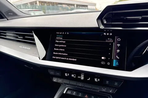  Audi RS 3 2.5 TFSI Carbon Black Sportback S Tronic quattro Euro 6 (s/s) 5dr Thumbnail #46