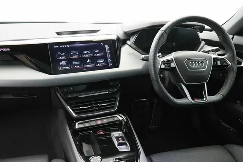 KP22GTY Audi RS e-tron GT 440,00 kW Thumbnail #2