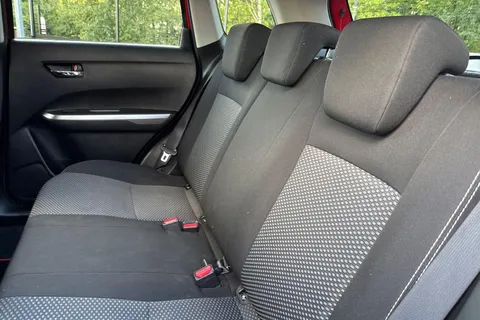 14 of 49 for SUZUKI VITARA 1.4 Boosterjet SZ-T 5dr