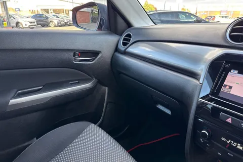 41 of 49 for SUZUKI VITARA 1.4 Boosterjet SZ-T 5dr