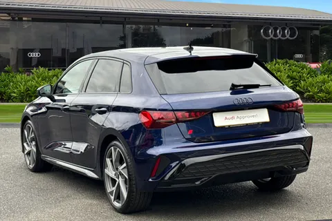 DF74RGO Audi A3 Black Edition 35 TFSI 150 PS S tronic Thumbnail #3