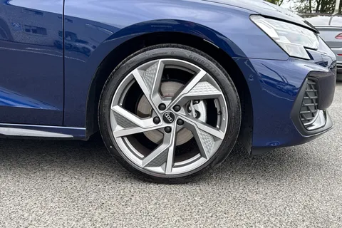 DF74RGO Audi A3 Black Edition 35 TFSI 150 PS S tronic Thumbnail #11