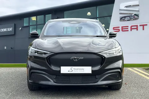 YN72OLG Ford Mustang Mach-E Extended Range 91kWh AWD 5dr Thumbnail #6