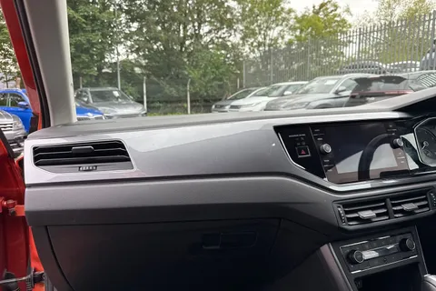 15 of 53 for VOLKSWAGEN POLO 1.0 TSI 115 SEL 5dr DSG