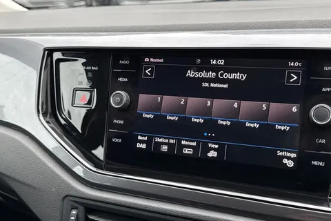 33 of 53 for VOLKSWAGEN POLO 1.0 TSI 115 SEL 5dr DSG