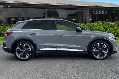 PL21HLW Audi Q4 e-tron Q4  Launch Edition 40 e-tron  150,00 kW Thumbnail #4