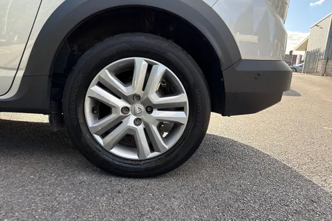 LD22UBC Dacia Jogger 1.0 TCe Comfort Euro 6 (s/s) 5dr Thumbnail #7