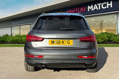 MH18KYG Audi Q3 1.4 TFSI CoD Black Edition S Tronic Euro 6 (s/s) 5dr Thumbnail #5