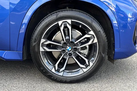 PJ74RXU BMW X1 1.5 20i MHT M Sport DCT sDrive Euro 6 (s/s) 5dr Thumbnail #11