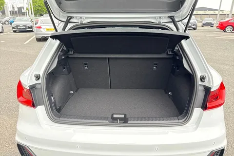 Audi A1 1.0 TFSI 25 Black Edition Sportback Euro 6 (s/s) 5dr Thumbnail #7