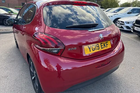 YG19EKF PEUGEOT 208 1.2 PureTech Tech Edition Euro 6 (s/s) 5dr Thumbnail #8