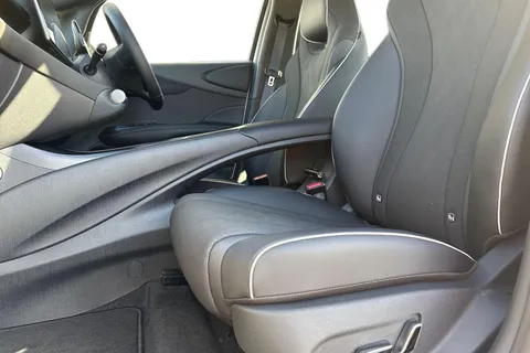 DS25UAG BYD Dolphin 44.9kWh Boost Auto 5dr Thumbnail #11