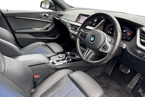 YB73KMX BMW 1 Series 1.5 118i M Sport (LCP) DCT Euro 6 (s/s) 5dr Thumbnail #8