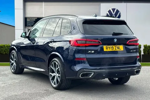 RY19ZNL BMW X5 3.0 40i M Sport Auto xDrive Euro 6 (s/s) 5dr Thumbnail #3