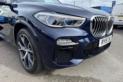 RY19ZNL BMW X5 3.0 40i M Sport Auto xDrive Euro 6 (s/s) 5dr Thumbnail #9