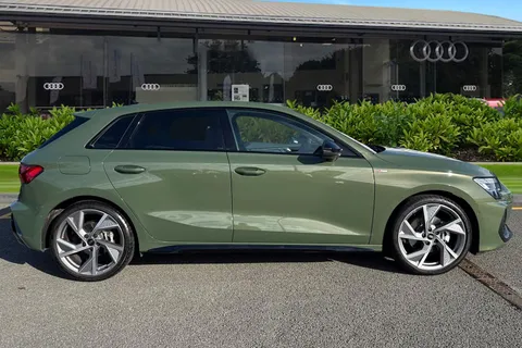 DX25ULP Audi A3 Black Edition 35 TFSI 150 PS 6-speed Thumbnail #4