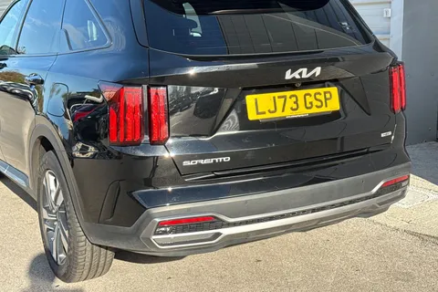 LJ73GSP Kia Sorento 1.6 h T-GDi Edition Auto AWD Euro 6 (s/s) 5dr Thumbnail #8