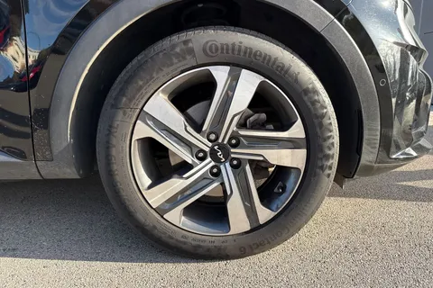 LJ73GSP Kia Sorento 1.6 h T-GDi Edition Auto AWD Euro 6 (s/s) 5dr Thumbnail #10