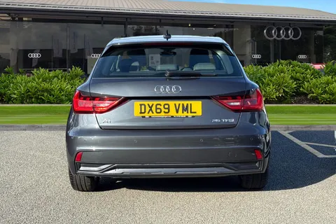 DX69VML Audi A1 Sport 25 TFSI 95 PS 5-speed Thumbnail #5