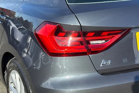 DX69VML Audi A1 Sport 25 TFSI 95 PS 5-speed Thumbnail #8