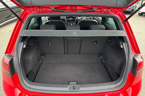 MW18YYN Volkswagen Golf 2.0 TSI GTI 3dr | Heated Seats | App Connect Thumbnail #7