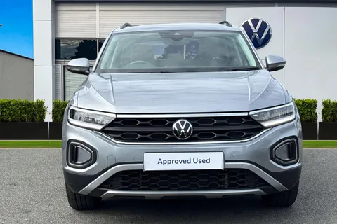 DG23KCC Volkswagen T-Roc 1.5 TSI Life 5dr | Rear Camera | App Connect Thumbnail #6