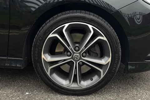 FL67NHC Vauxhall Corsa 1.4i Turbo Black Edition Euro 6 (s/s) 3dr Thumbnail #10