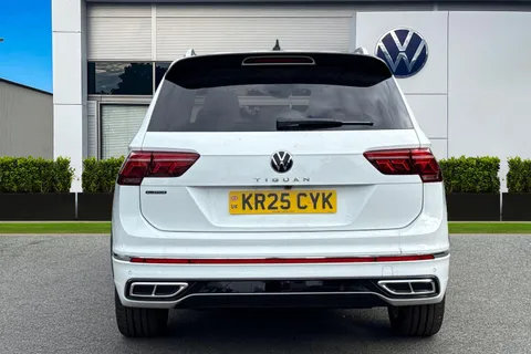 4 of 50 for VOLKSWAGEN TIGUAN ALLSPACE 2.0 TDI R-Line 5dr DSG