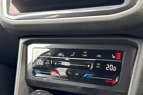36 of 50 for VOLKSWAGEN TIGUAN ALLSPACE 2.0 TDI R-Line 5dr DSG