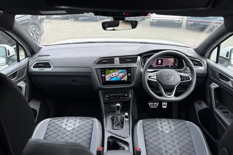 40 of 50 for VOLKSWAGEN TIGUAN ALLSPACE 2.0 TDI R-Line 5dr DSG